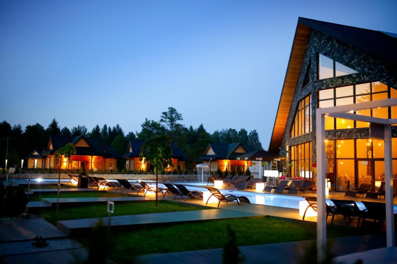 Hotel Bacowka Radawa & Spa Exterior photo